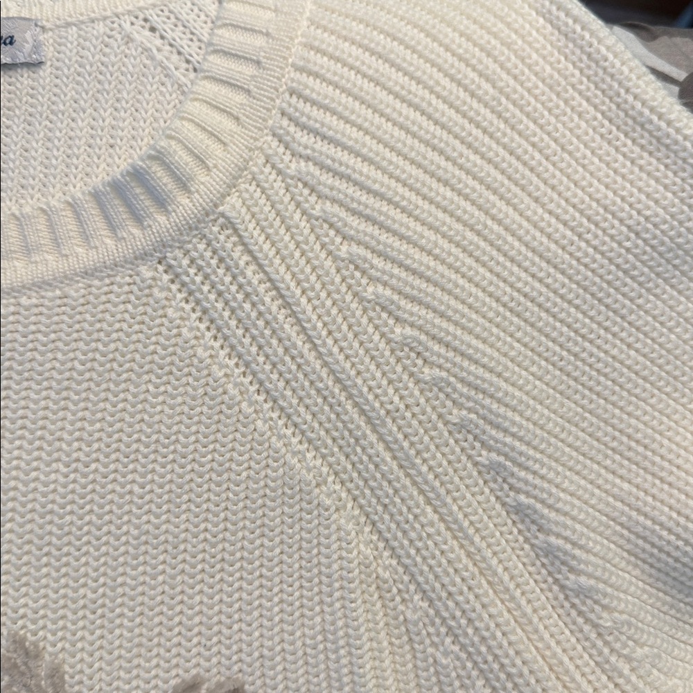 Tommy Bahama Women’s Off-White Sweater with Palm Design, M - Picture 8 of 8
